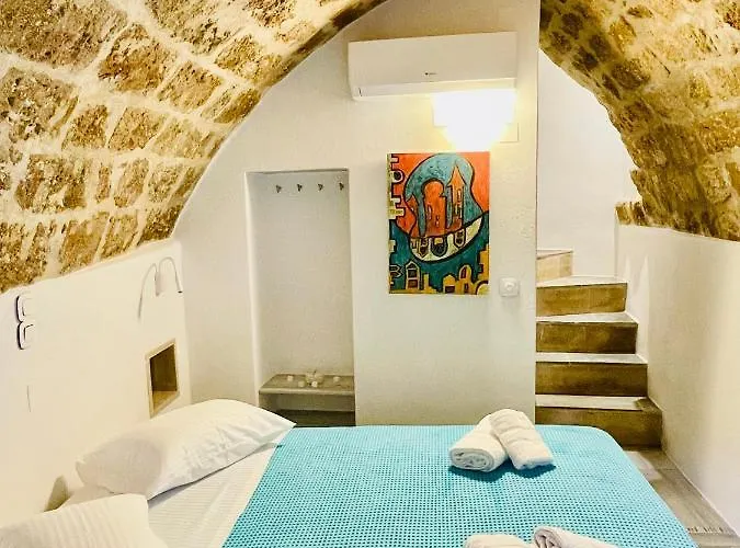 Vecchia Casa Kamara
